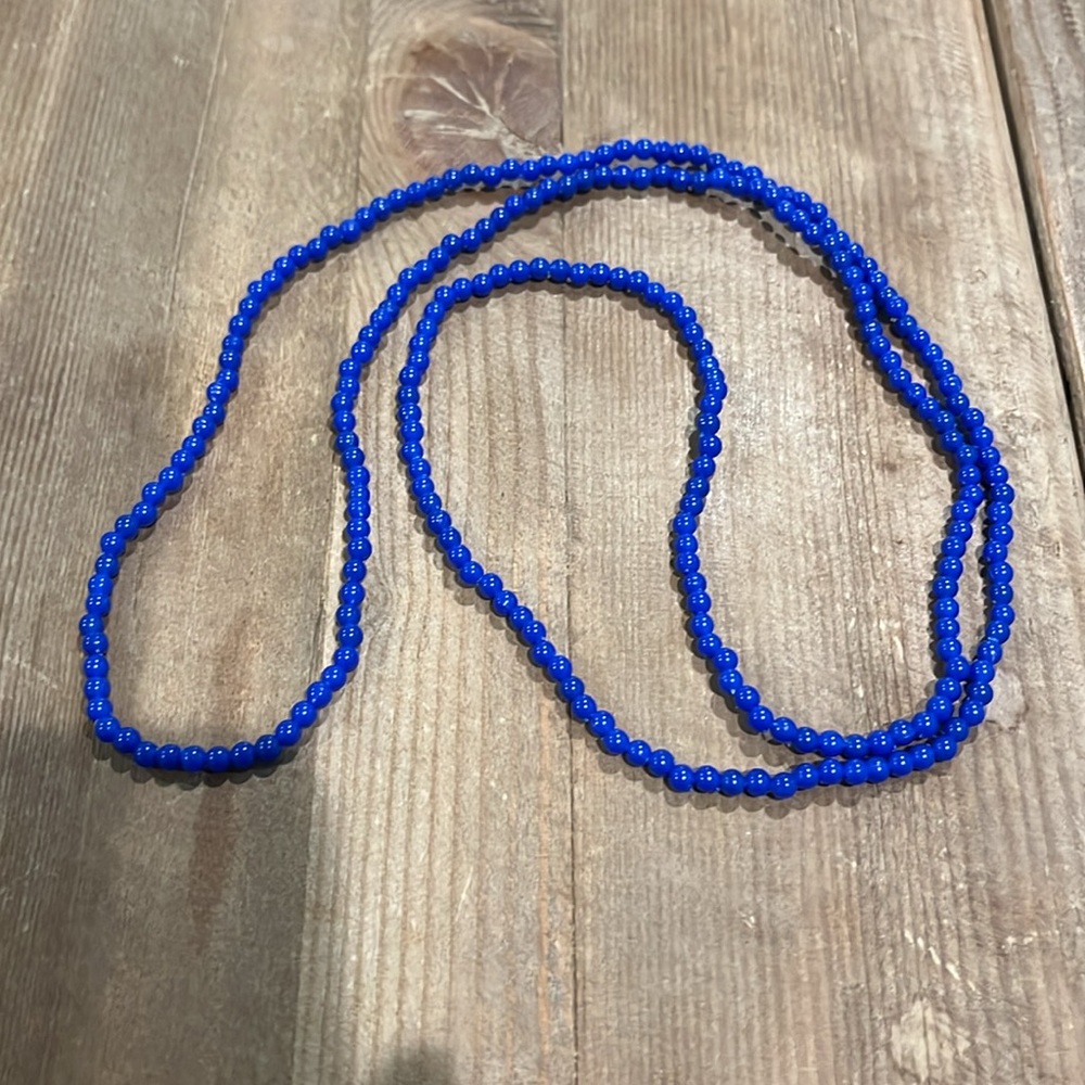 Vintage red, white and blue Beaded Necklaces Set of 6 - Picture 8 of 9